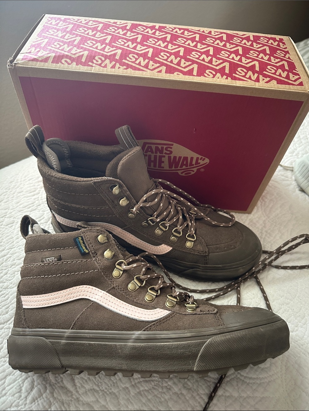 Vans High-Top Brown Sneakers with Light Pink Stripe